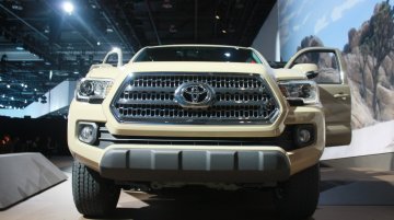 2015 NAIAS Live - 2016 Toyota Tacoma