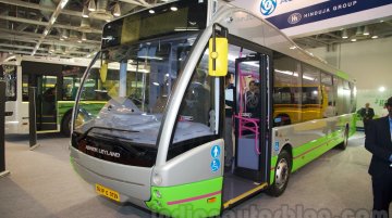 Ashok Leyland Optare Versa EV electric bus unveiled in India; FESLF CNG showcased - IAB Report