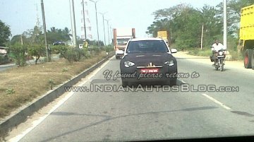 Hyundai i20 Active - Spyshot Gallery