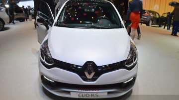 Clio Renaultsport 220 Trophy EDC at the 2015 Geneva Motor Show