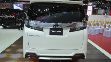 Toyota Vellfire at 2015 Bangkok Motor Show - Image Gallery