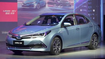 Toyota Corolla Hybrid with a new front unveiled in China [Update]