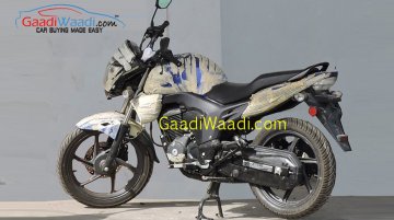 2015 Honda CB Trigger (facelift) spotted for the first time - Spied