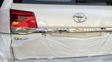 2016 Toyota Land Cruiser - Spyshot Gallery