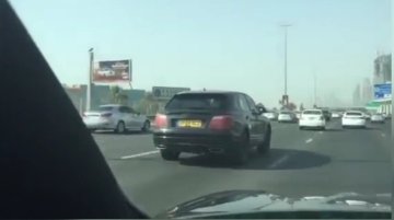 Bentley Bentayga undergoes hot-weather testing in Middle East - Spied [Video]