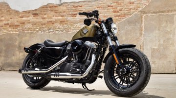 Harley Davidson Dark Custom range, select 2016 models unveiled - IAB Report