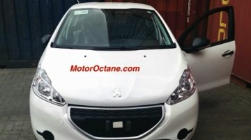 Peugeot 208 premium hatch spotted in Mumbai - Spied