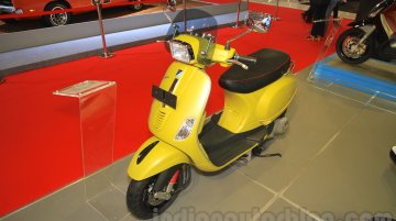 Vespa S 125 on show at IIMS 2015 - IAB Report