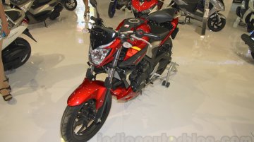 Yamaha MT-25 on show at IIMS 2015 - IAB Report