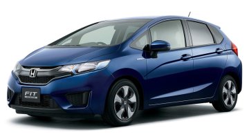 2016 Honda Fit (Honda Jazz) with updated grille debuts on September 25 - Japan