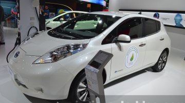 2016 Nissan Leaf with 30kWh battery unveiled - 2015 Frankfurt Motor Show Live