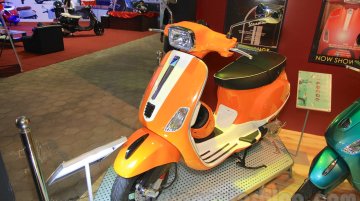 Vespa S, Vespa VX, Vespa Elegante - 2015 Nepal Auto Show Live