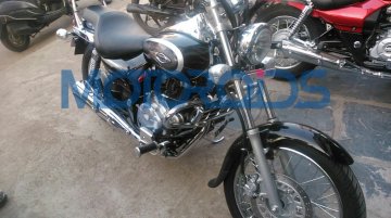 2016 Bajaj Avenger 220 Cruise - Spyshot Images