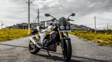 Mahindra Mojo Black