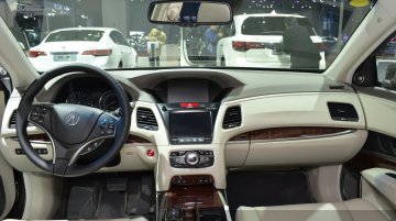 Acura RLX SH-AWD at 2015 Shanghai Auto Show