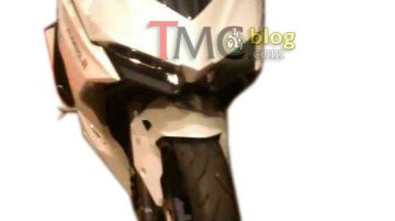 Next gen Kawasaki Ninja 250R could get twin LED headlamp, launch in 2016 - Spied