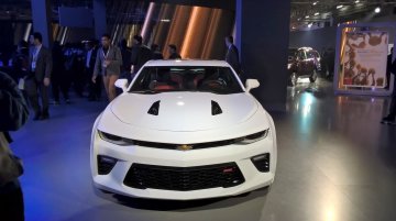 2016 Chevrolet Camaro at Auto Expo 2016