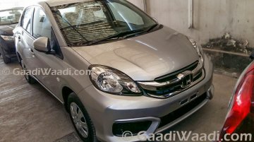 2016 Honda Amaze facelift - Spyshot Gallery