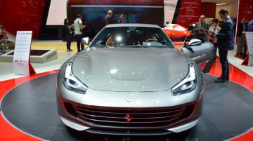 Ferrari GTC4Lusso - 2016 Geneva Motor Show Live