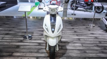 Piaggio Fly 125 at the Auto Expo 2016