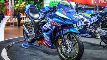 Suzuki Gixxer Cup race bike, 2016 Suzuki GSX-RR MotoGP bike - Auto Expo 2016