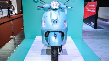Vespa GTS 300 ABS at the Auto Expo 2016