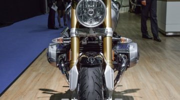 2016 BMW R nineT brushed aluminium fuel tank