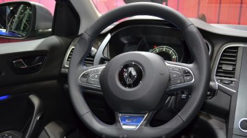 Design boss promises revolutionary interior on next-gen 2018 Renault Clio