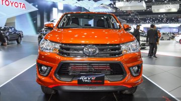 2016 Toyota Hilux Revo TRD Sportivo - 2016 Bangkok Live