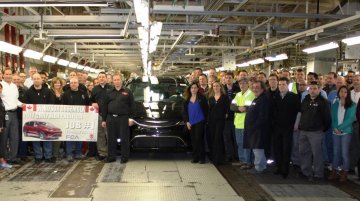 Chrysler Pacifica production begins at Windsor Assembly Plant - Canada