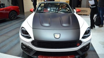 Abarth 124 Spider - Geneva Motor Show Live