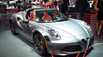 2016 Alfa Romeo Mito, Alfa Romeo 4C Spider, Alfa Romeo 4C Coupe - Geneva Live