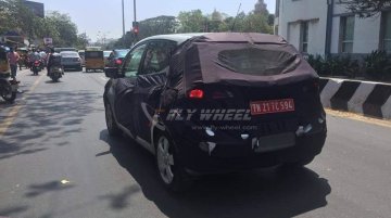 Hyundai ix20 caught testing in Chennai - Spied