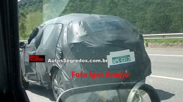 Nissan Kicks, 2016 Honda Civic, Fiat Toro Flex 2.4 - Spyshot Gallery