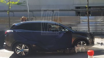 Next-gen 2016 Peugeot 3008 spied almost undisguised