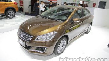 Suzuki Alivio (Chinese-spec Maruti Ciaz) - Auto China 2016