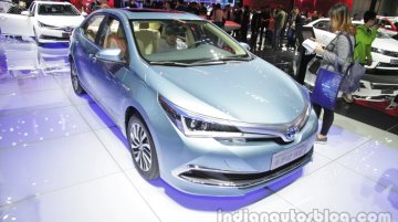 Toyota Corolla Hybrid at Auto China 2016