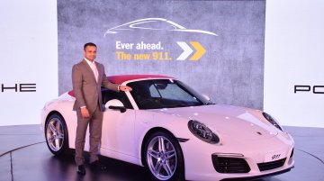 2017 Porsche 911 Carrera and Turbo range launched in India