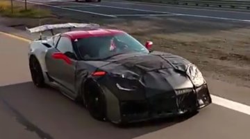 2018 Chevrolet Corvette ZR1 shows huge rear wing in video