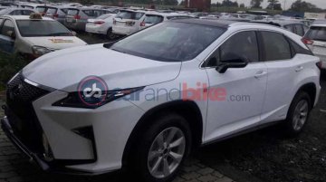 Lexus RX 450H hybrid spotted in India for the first time