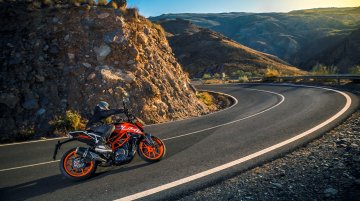 KTM Duke 390 - Image Gallery