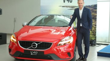 New Volvo V40 (facelift) launched at INR 25.49 Lakhs