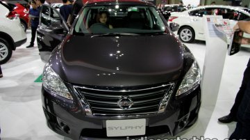 Nissan Sylphy 1.6 E85 - Thai Motor Expo Live