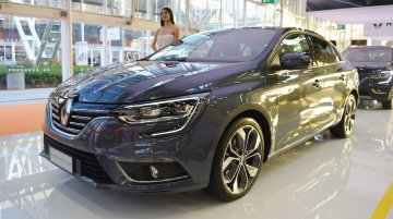 Renault Megane Sedan - Bologna Motor Show Live