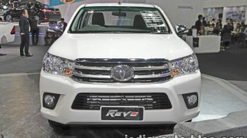 Toyota Hilux mid-cycle facelift to be unveiled next month - Report