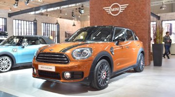 2017 MINI Countryman at Vienna Auto Show