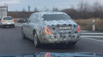 2018 Rolls-Royce Phantom spied on test