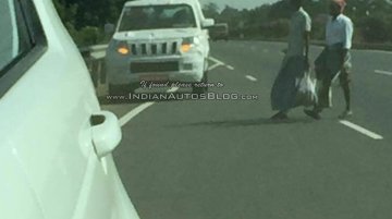 Mahindra TUV500 (Mahindra TUV300 XL)