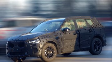 2017 Volvo XC60 - Image Gallery (Spy Shots)
