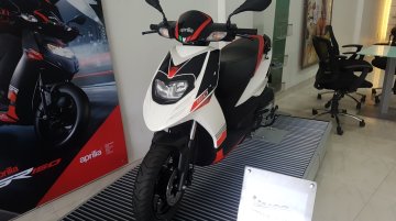 Aprilia & Vespa scooters show growth of 90% in India in Q1 FY18